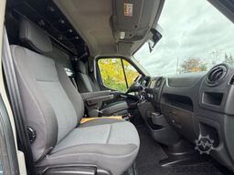 RENAULT Master 2.3 Dci Kasten L3H2 9.000 km Wie Neu!!!