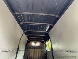 RENAULT Master 2,3 Dci Kasten L3H2 9.000 km Wie Neu!!