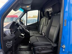 MERCEDES-BENZ Sprinter 319 CDI V6 Automatik Klima LED AHK