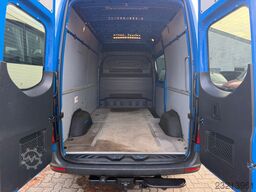 MERCEDES-BENZ Sprinter 319 CDI V6 Automatik Klima LED AHK