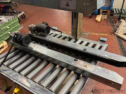 SOCO SYSTEM T55 Kartonverschließmaschine