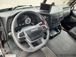 IVECO X-WAY 480 8X4/4 Meiller Bordmatik Intarder AHK