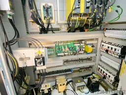 Feeler QMP-23A 5 Axis Vertical Machining