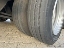 Jumbo Groenewegen T 0152 D / Semi Dieplader / Auto - ...