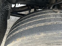 DAF LF 210 FA / Motor + Gearbox Problem / Oil Leak ...