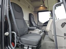 DAF LF 230 Bakwagen Laadklep!