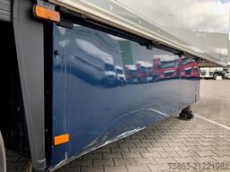 Schmitz Cargobull SCB S3B / Carrier Vector 1550 / Lift axle / Fri...