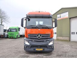 Mercedes-Benz Actros 2548 6X2 + HIAB HAAKARM 21T