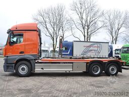 Mercedes-Benz Actros 2548 6X2 + HIAB HAAKARM 21T