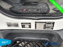 Renault D 240 4x2 ACC + Laadklep