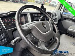 Renault D 240 4x2 ACC + Laadklep