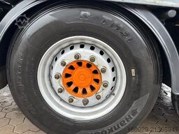 KNAPEN K100 Schubboden 92m³ 10mm Boden