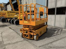 Genie GS-2046