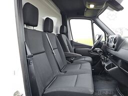 MERCEDES-BENZ SPRINTER 315 Bakwagen Laadklep!