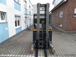 Jungheinrich ETV 214 - NEUE Batterie - 6,5 m Triplex