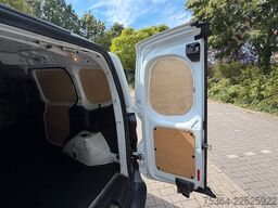 FORD Transit Courier 1.5 TdCi L1H1 Klima Ahk Kamera