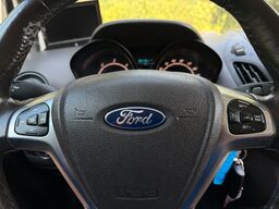 FORD Transit Courier 1.5 TdCi L1H1 Klima Ahk Kamera