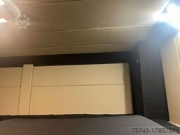  TT XL 3-4 Pferde Wohnung, Dusche