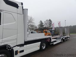  WIESE 3-Achs-Tieflader mit Rampen und Radmulden