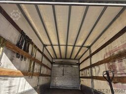 IVECO 120E25 Pritsche&Plane,Ladebordwand 1,5 To