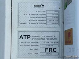 SCHMITZ CARGOBULL SCB*S3B THERMO KING SLXe 300 LIFT AXLE HOLLAND-T