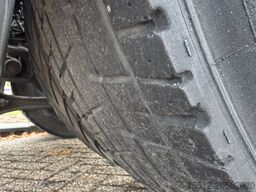 Volvo FM 330 / I-Shift / Euro 5 / TUV: 6-2025 / NL Truck