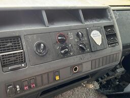 MAN LE 26.284 (6X4 / STEEL SUSP. / LAMES / MANUAL G...