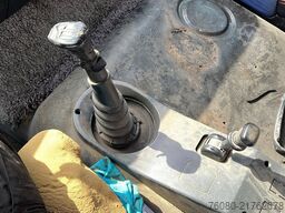 MAN LE 26.284 (6X4 / STEEL SUSP. / LAMES / MANUAL G...