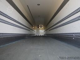 H.T.F. 3 AXLE FRIGO TRAILER CARRIER VECTOR 1800