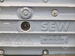SEW-Eurodrive KAF37 DRS71S4BE05HR/MM03/AMA6