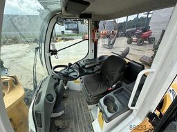 Liebherr L506C