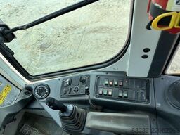 Liebherr L506C