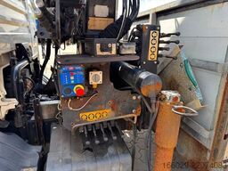 MAN TGL 12.240 Pritsche mit Kran