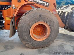Doosan DL300