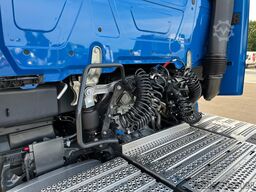 Mercedes-Benz Actros 1848 LS KlimaA STH Pano Luft AUT AHK ACC