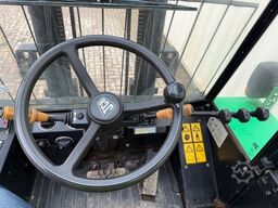 JCB 926 4x4 / 2.600 KG / 1.048 H