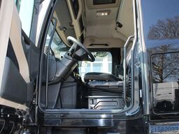 Mercedes-Benz Actros 1845 MP5 Big Space Retarder Solo Star