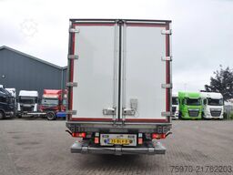 Volvo FE 250 4X2 2019 ISOTHERM + DHOLLANDIA 2500kg