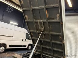 NISSAN NT400 3,0l Cabstar 3 Seiten Kipper AC AHK 3,5T