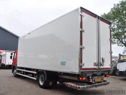 Volvo FE 250 4X2 2019 ISOTHERM + DHOLLANDIA 2500kg