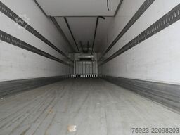 LAMBERET 3 Axle frigo trailer Carrier Vector 1950 Bi-Temp