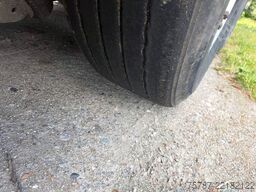 KRAKER 92 cbm Schubboden, saubere Endstücken,Lift,ALCOA