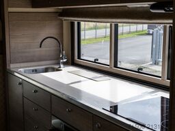 Volvo FL 290 - (STX Aufbau 2 x Pop Out)