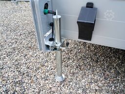 Debon CHEVAL LIBERTE DEBON C255 V2 ALU 1300 KG | SCHWARZ +SEITENTÜR