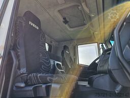 IVECO AD330T45 TRAKKER