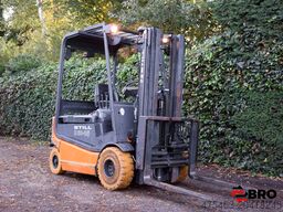 Still R60-25 Triplex