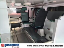 Renault Trafik 2.0 dCi115 4x2, Krankentransporter