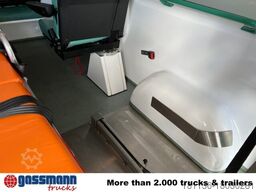Renault Trafik 2.0 dCi115 4x2, Krankentransporter