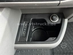 VOLKSWAGEN T6.1 Transporter Kombi lang 8 Sitzer Klima
