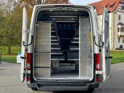 VOLKSWAGEN CRAFTER REGALS. STANDHZG. ZUSATZHEIZUNG NAVI PDC